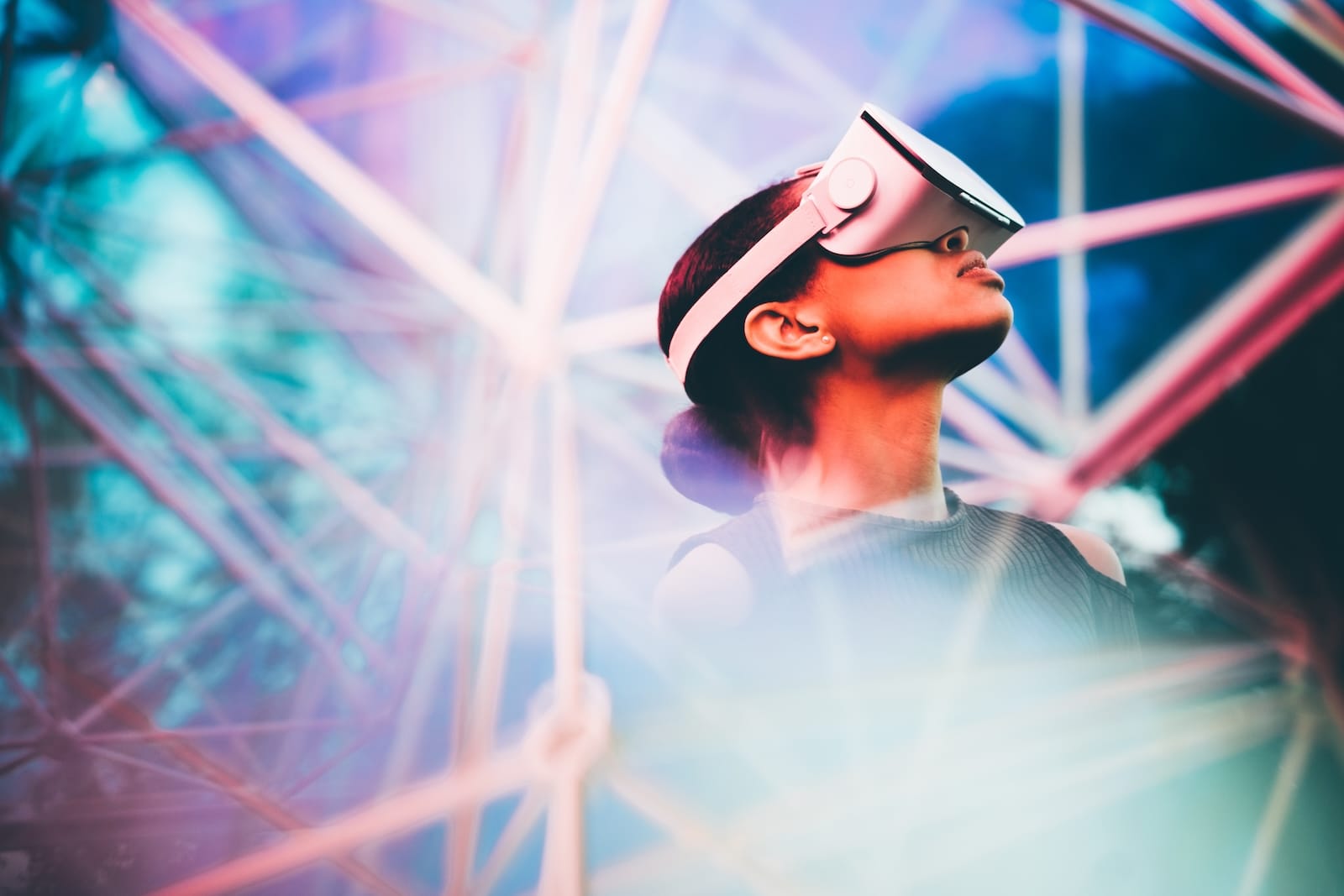 african-girl-adjusting-the-vr-headset-2023-11-27-05-04-47-utc african-girl-adjusting-the-vr-headset-2023-11-27-05-04-47-utc